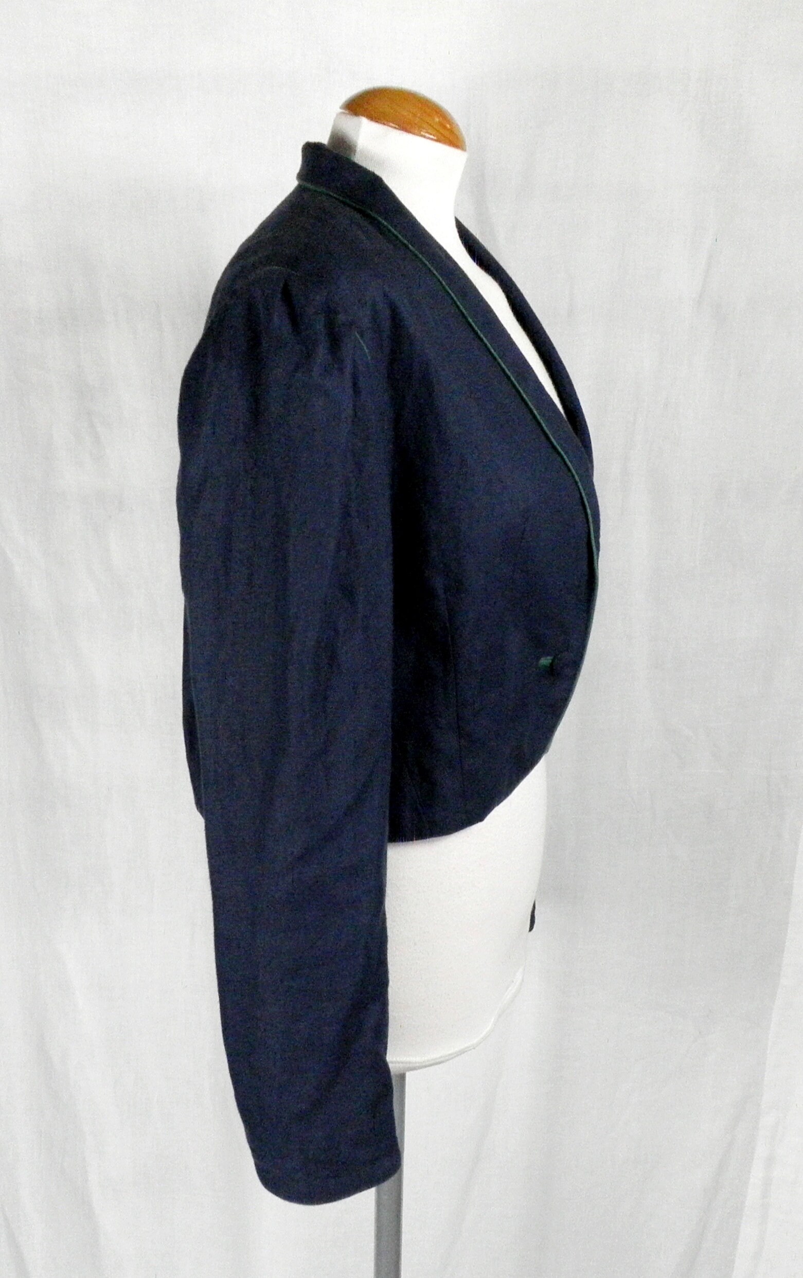 Luxury Dark Blue Trachten Coat – Sophisticated & Stylish