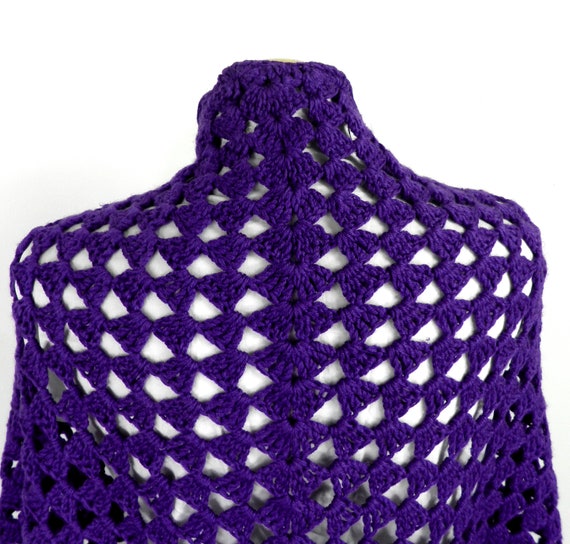 1970s Deep Purple Hand Crocheted Chunky Lattice W… - image 5