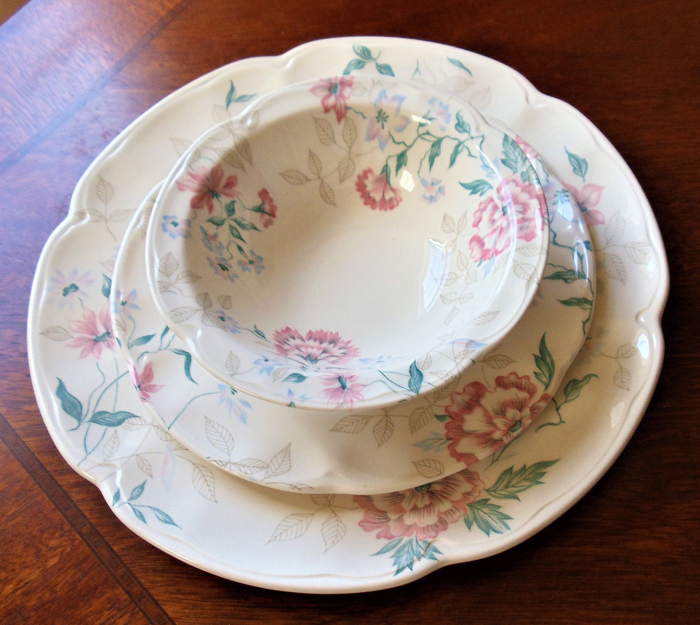 Vintage Johnson Brothers 4person Dinner Set Lynton Pink Etsy UK