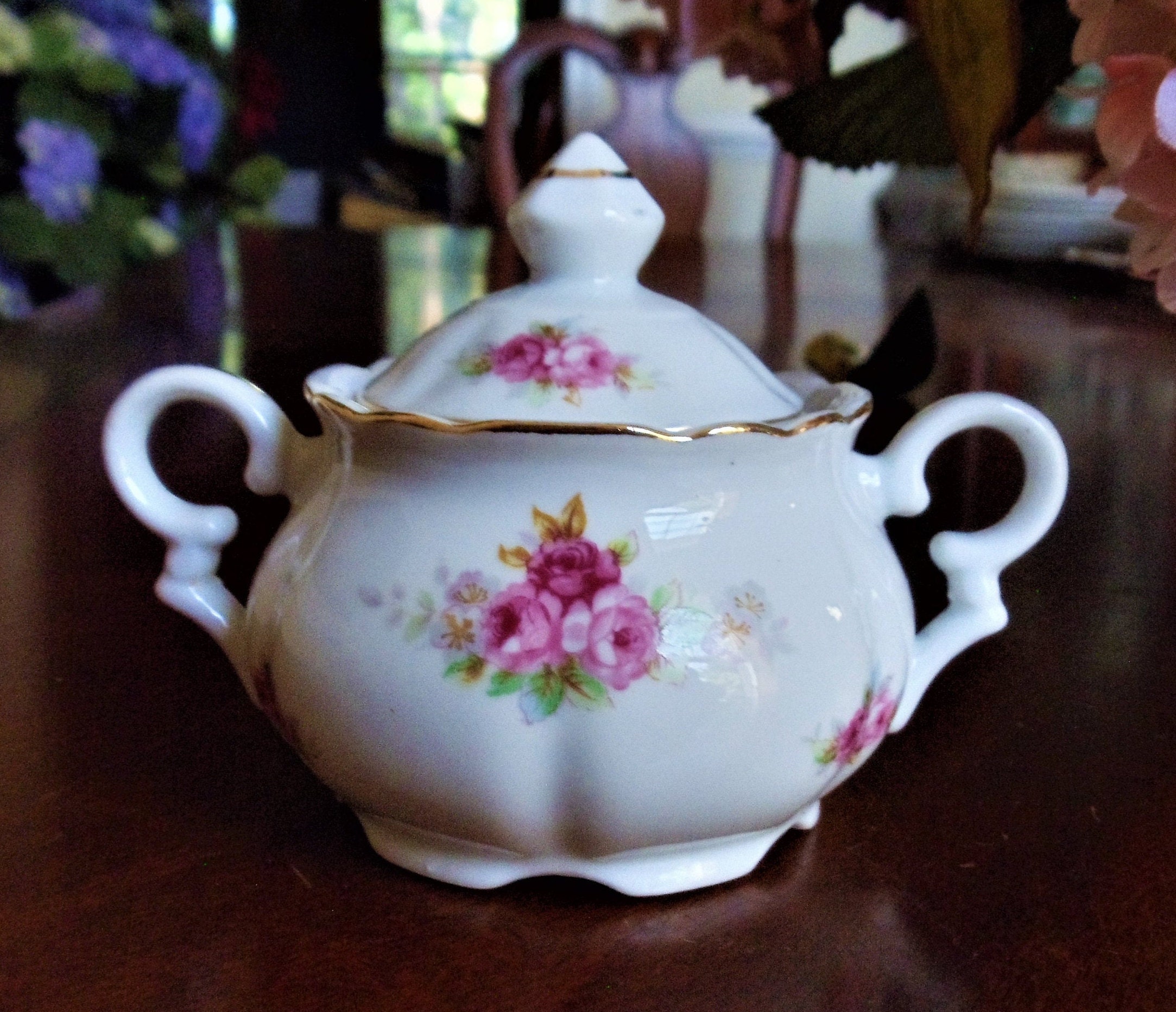 Vintage Pink Roses Tea Set: Mid-century Gold Trim Porcelain, 21-piece ...