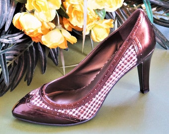 Vintage Houndstooth High Heels: Bandolino Brown Pointed Toe Pumps, Size 8M