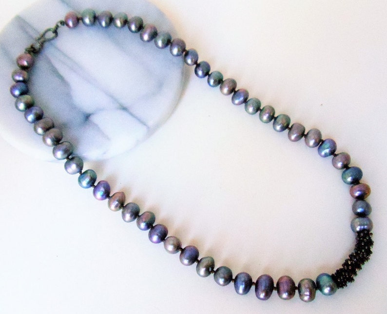 Vintage Hand Knotted Genuine Cultured Freshwater Pearls Beaded Necklace Shiny Rainbow Gray Baroque Pearls Necklace Genuine Pearls Necklace