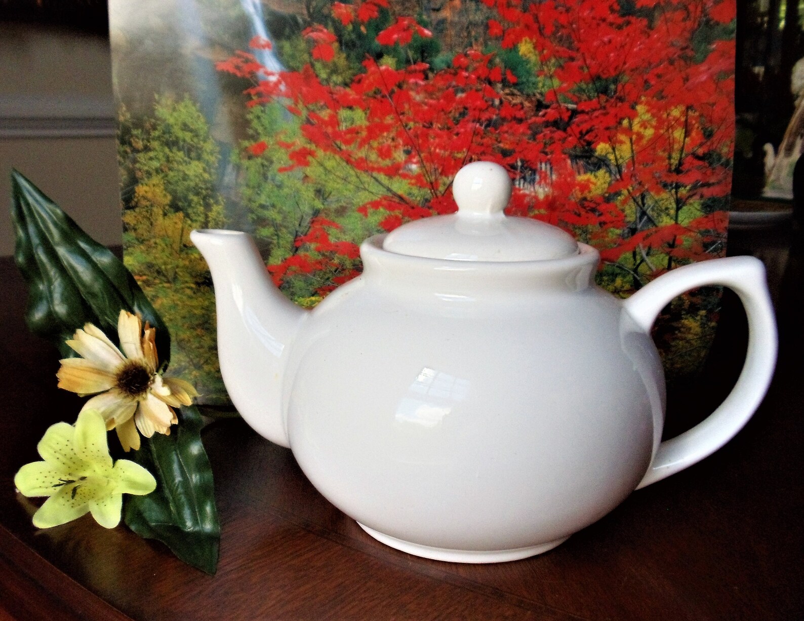 White Ceramic Teapot Vintage Beautiful Glazed Ceramic Snow Etsy