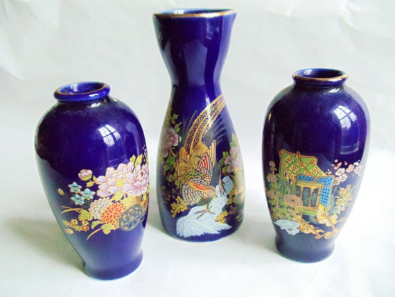 Vintage Japan Cobalt Blue Vases Set Of 3 Asian Floral Gold Etsy