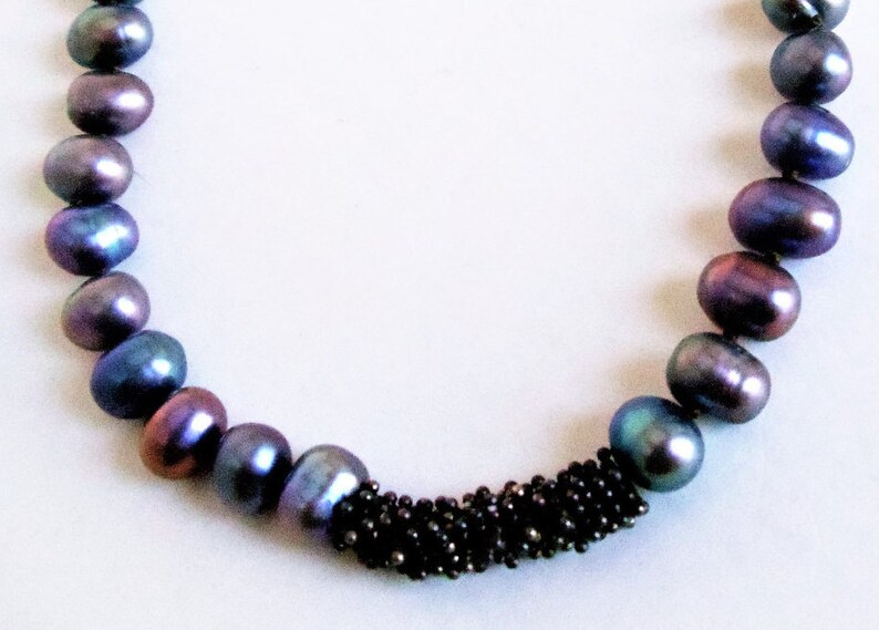 Vintage Hand Knotted Genuine Cultured Freshwater Pearls Beaded Necklace Shiny Rainbow Gray Baroque Pearls Necklace Genuine Pearls Necklace