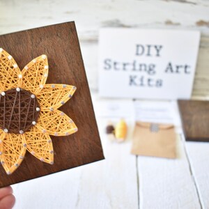 Sunflower DIY string art kit, plants, flowers, spring decor, summer decor, floral decor, diy craft kit, nature wall art, florals, fall decor