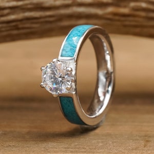 The Grand Tahoe | 4mm Sterling Silver Crushed Turquoise Round Stone Engagement Ring