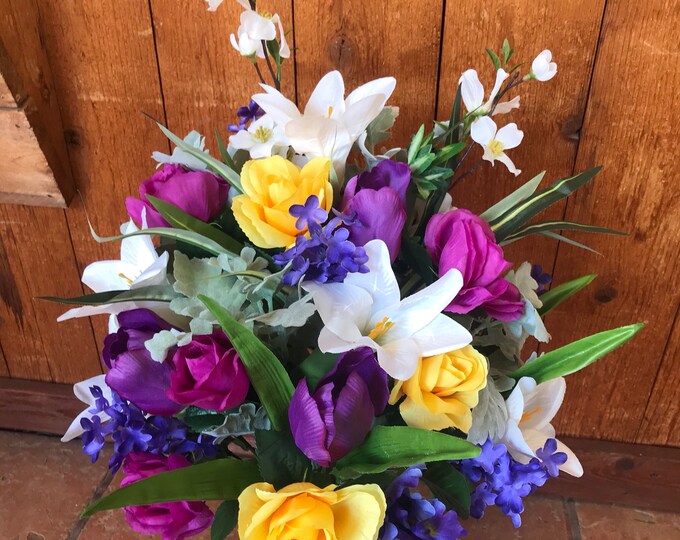 Spring Cemetery Cone Insert Cemetery Flowers Cemetary Flowers Cemetery
