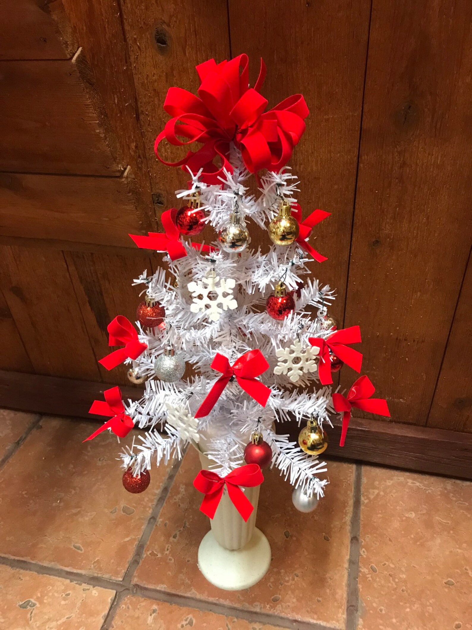 Cemetery Christmas Tree Flowers for Grave Gravesite Decor Christmas
