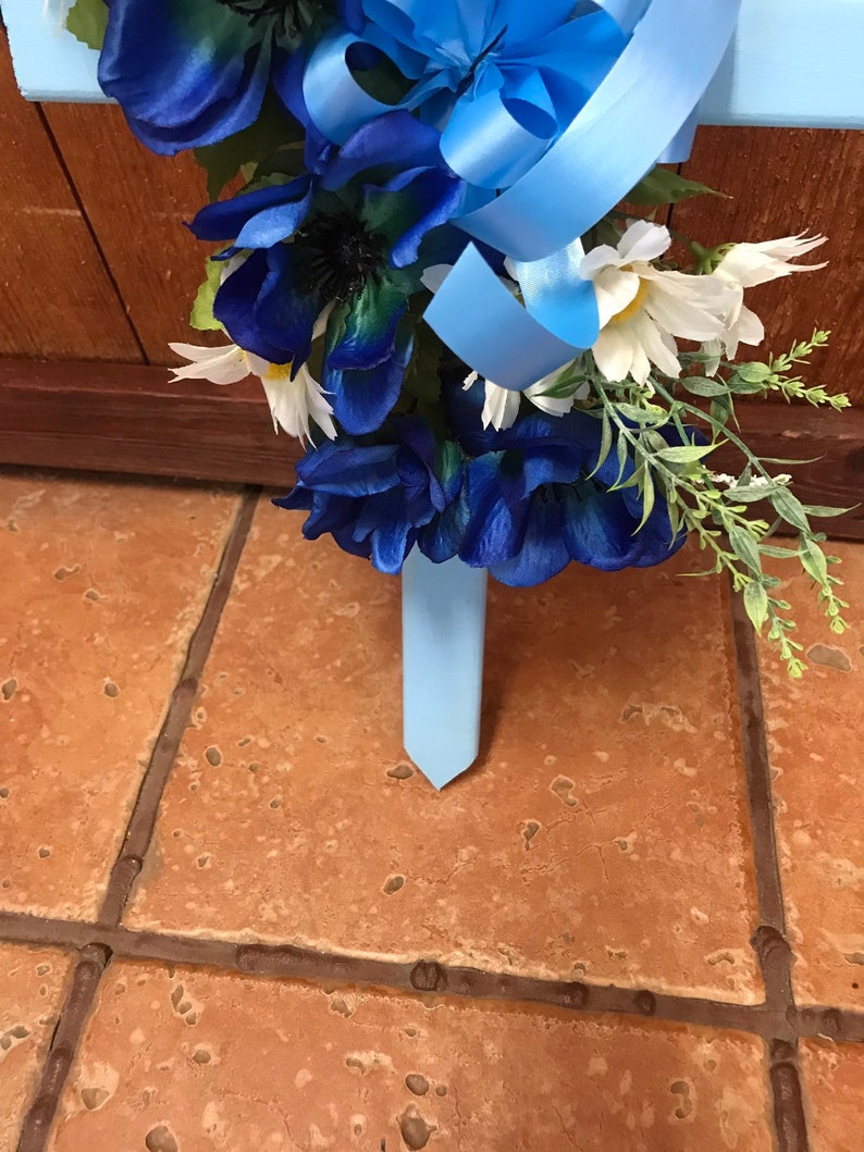 Cemetery cross cemetary flowers grave decoration Fathers Day grave marker tombstone headstone vase cone blue flowers image 6