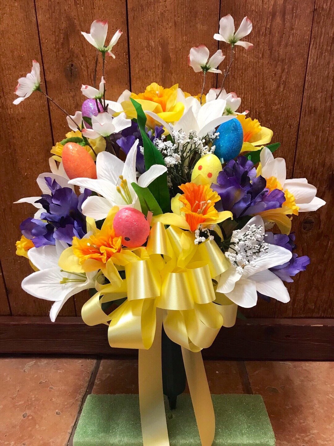 Easter Cemetery Flowers - Spring Cemetary Flowers - Flowers for Grave ...