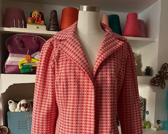 Vintage 70s Women's Gingham Blazer in Red and White; 70s Handmade Checkered/Gingham Double Breasted Polyester Blazer
