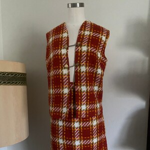 Vintage 60s Plaid/Houndstooth Novelty Mod Wool Matching Set with Mini Skirt and Vest; 60s Amazing Coordinating Mini Skirt Set Red & Orange M