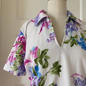 Vintage 60s Psychedelic Short Sleeve Floral Blouse with Wingtip Collar; 70s Fuschia, Lime Green, and Blue Floral Polyester Blouse M L