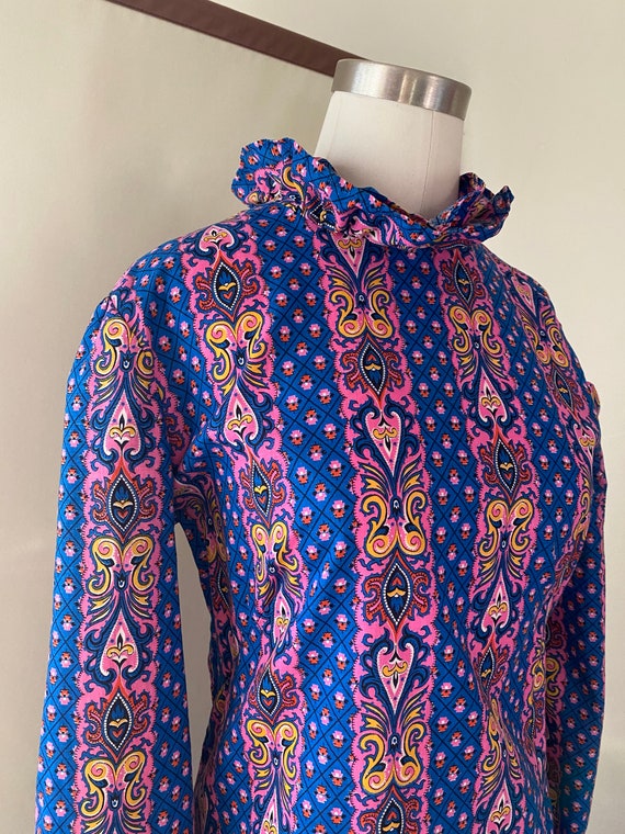 Vintage 60s Mod Psychadelic Swirl and Paisley Prin