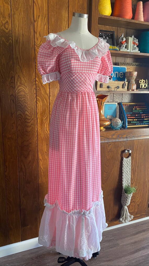 Vintage 60s Mod Maxi Dress Gingham in Pink & Whit… - image 5