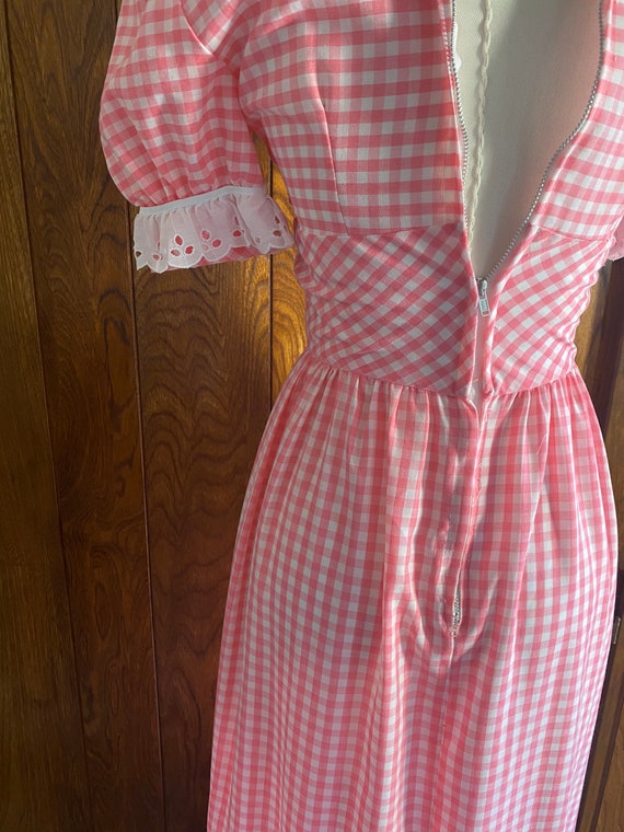 Vintage 60s Mod Maxi Dress Gingham in Pink & Whit… - image 6