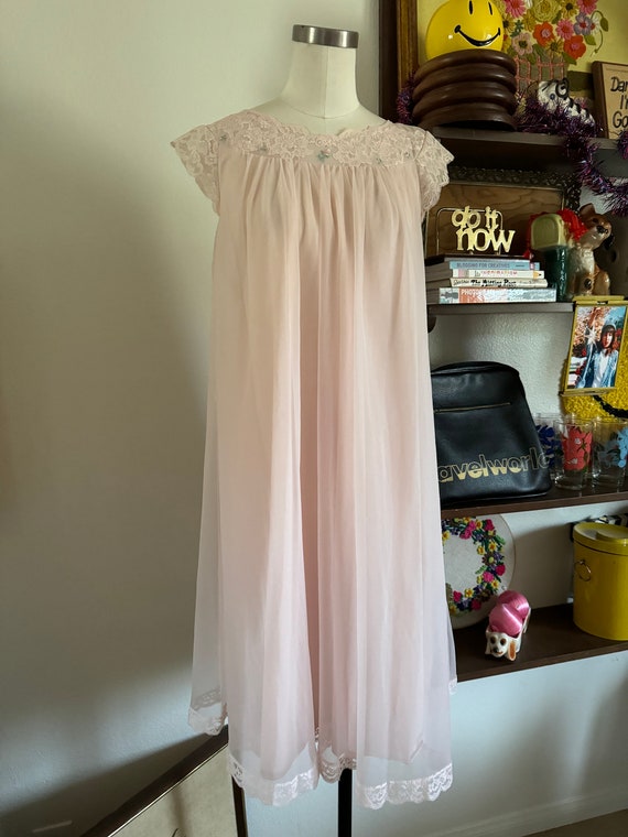 Vintage 60s Sweet Pink Peignoir Set Sheer Mini Dr… - image 6