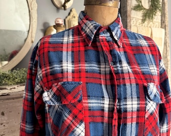 Vintage 60s Fall Winter Buffalo Plaid Wool Lumberjack Button Down; 70s Holiday Christmas Cotton Red Blue Plaid Jacket L