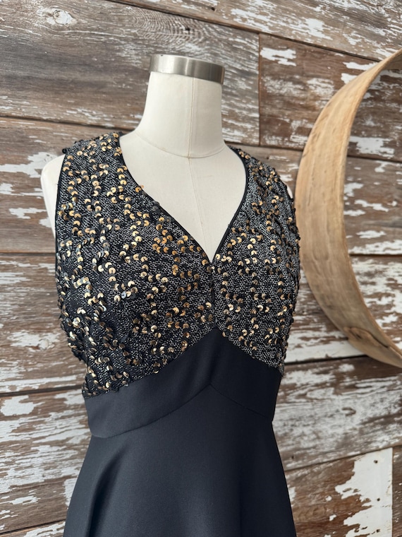 Vintage 70s Mod Black and Silver Sequin Holiday Maxi Dress Empire Waistline; 60s Hostess Solid Maxi Dress Cocktail Party Evening Wear