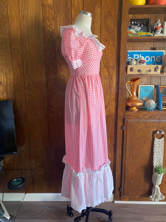 Vintage 60s Mod Maxi Dress Gingham in Pink & Whit… - image 7