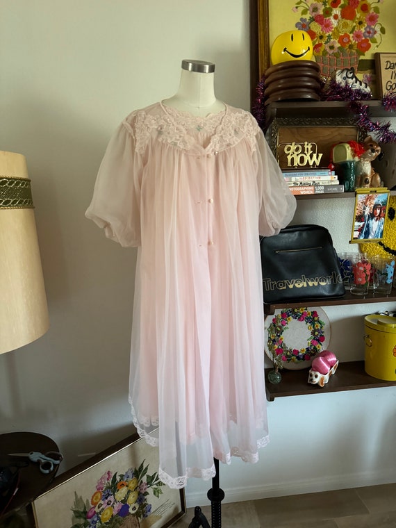 Vintage 60s Sweet Pink Peignoir Set Sheer Mini Dr… - image 8