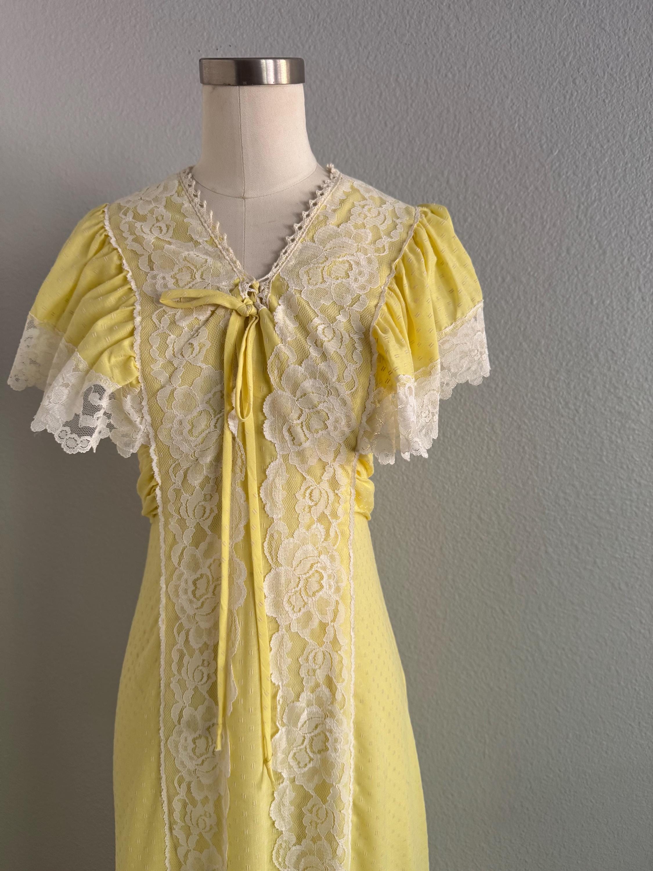 yellow lace floral dress Miss Circle Women's Zaina Yellow Pink Floral Print Lace Trim Linen Midi Dress