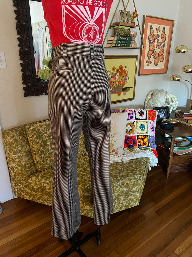 Vintage 70s High Waisted Brown, Yellow, and White Houndstooth Pants Wide Flare 70s Unisex Bell Bottoms Polyester Pants with Checkered Print image 6