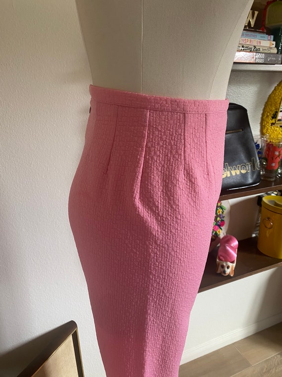 Vintage 60s Bold Mod Hot Pink High Waisted Cigarette Trousers; 70s Bold  Embossed Polyester Pants; Vintage 70s Trousers Abstract Print S