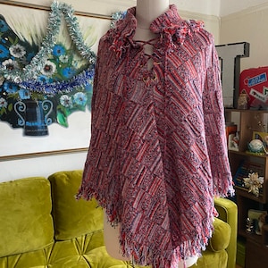 Vintage 70s Southwestern Space Dye Fringe Poncho with Wingtip Collar and Tie Front Closure; 70s Inspired Fall Handknit Poncho/Cape OSFM