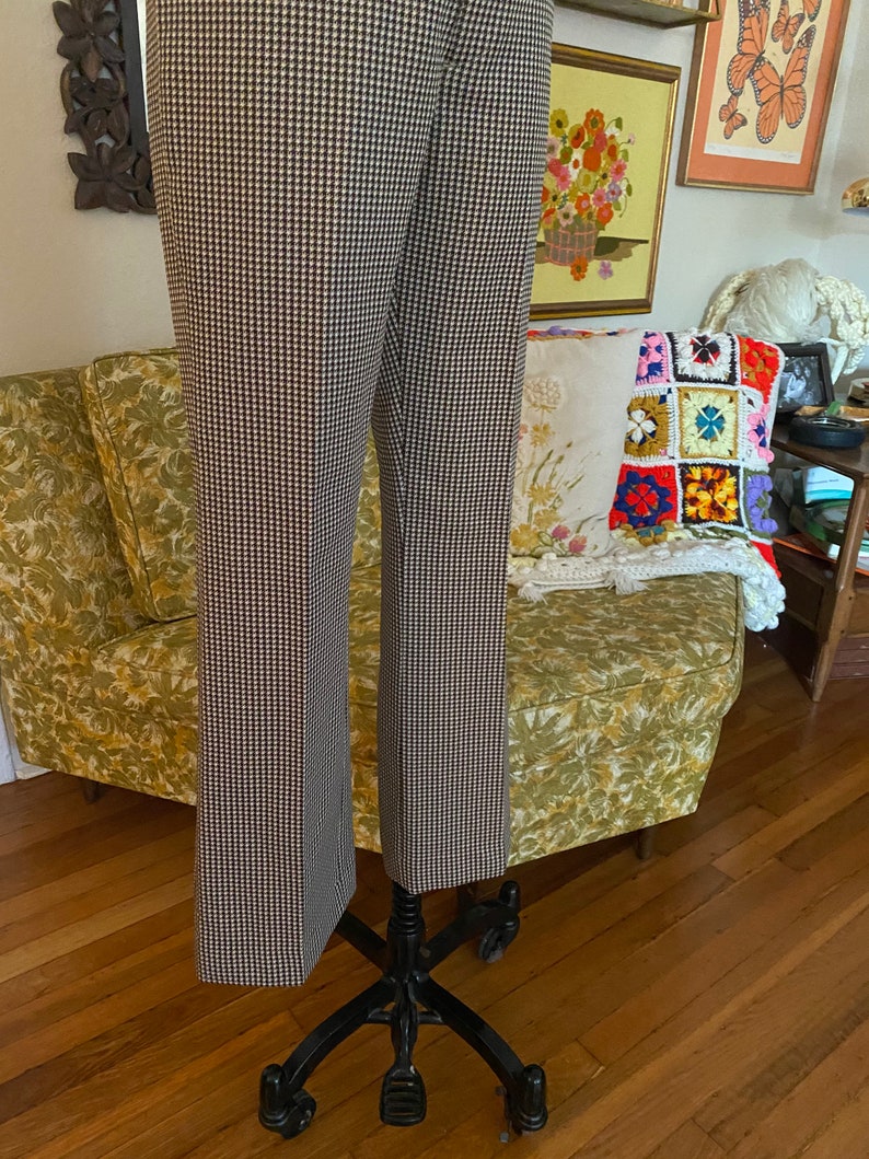 Vintage 70s High Waisted Brown, Yellow, and White Houndstooth Pants Wide Flare 70s Unisex Bell Bottoms Polyester Pants with Checkered Print image 4