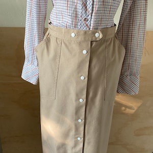 Vintage 80s Fall Preppy Khaki Elastic Circle Skirt; 80s Koret Button Front Long Midi Skirt with White Snaps and Big Pockets XL Size 14