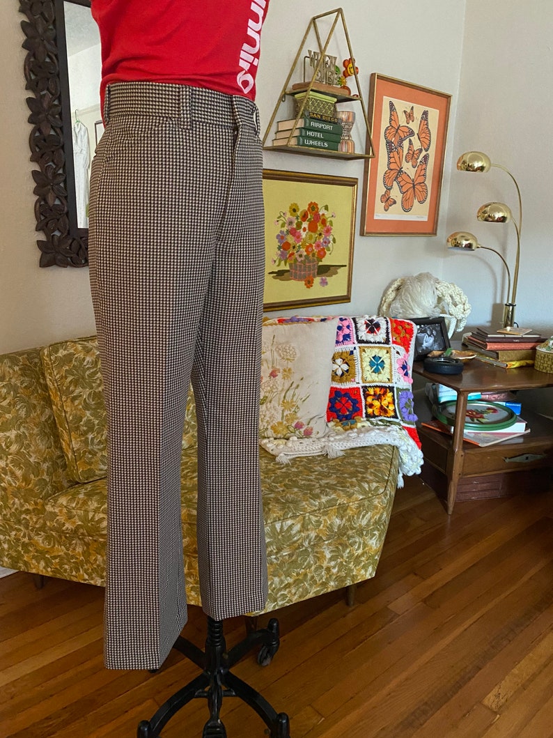 Vintage 70s High Waisted Brown, Yellow, and White Houndstooth Pants Wide Flare 70s Unisex Bell Bottoms Polyester Pants with Checkered Print image 2