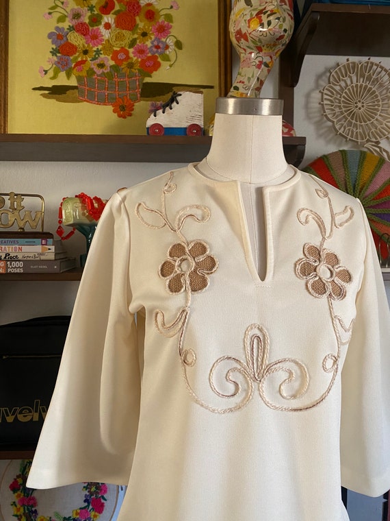 Vintage 70s Bohemian Floral Embroidered Blouse ; … - image 5