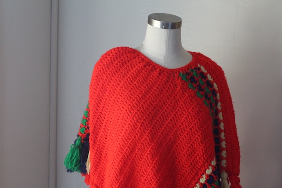 Vintage Knit Poncho 70s Handmade Red, Green, Navy… - image 5