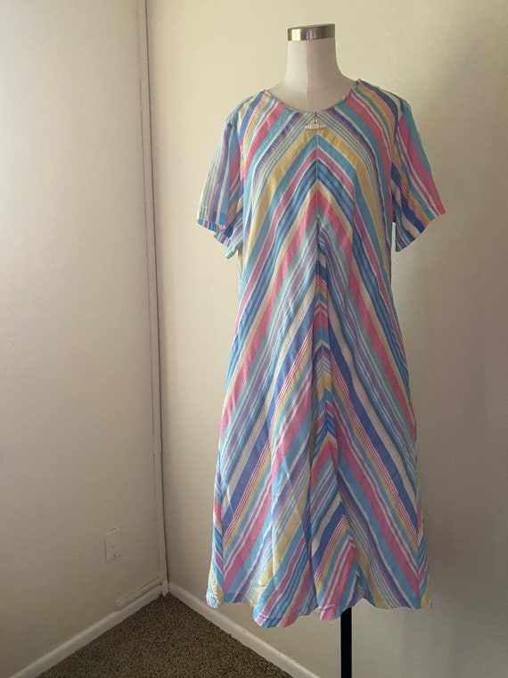 Vintage 70s Chevron Pastel Rainbow Striped Dress;… - image 2