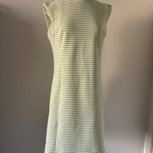 Vintage 60s Mod Mini Seer Sucker Lime Green and White Dress Striped ; 60s Spring Polyester Mini Dress; 60s A Line Micro Mini M