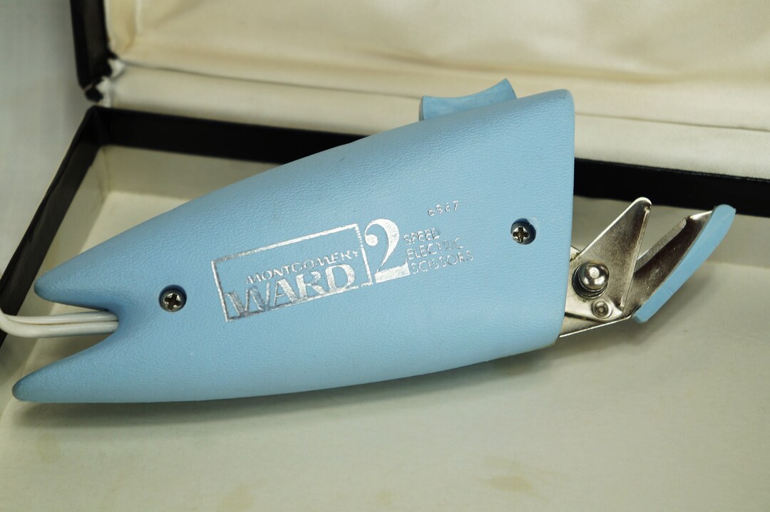 Vintage Electric Scissors/montgomery Ward/2 Speed/electric Snips