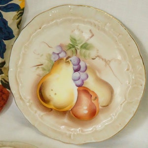 Lefton Fruit Wall Plate/Fruit Trivet/Pears/60&#39;s Kitchen/Trivet Wall Plate/Bone China/Lefton China/Fruit Design/Hand Painted/Vintage/Kitchen