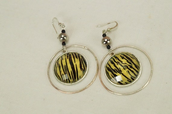 Funky Disco Earrings/Tiger Striped/Hooped Earring… - image 5