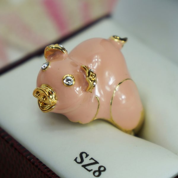 Cute Pig Ring/Size 8/Rhinestone Eyes/Gold Tone Accents/Tivoli/Pink Pig/Pig Rings/Farm Animal Jewelry/Pig Jewelry/Original Case/Tivoli Pig