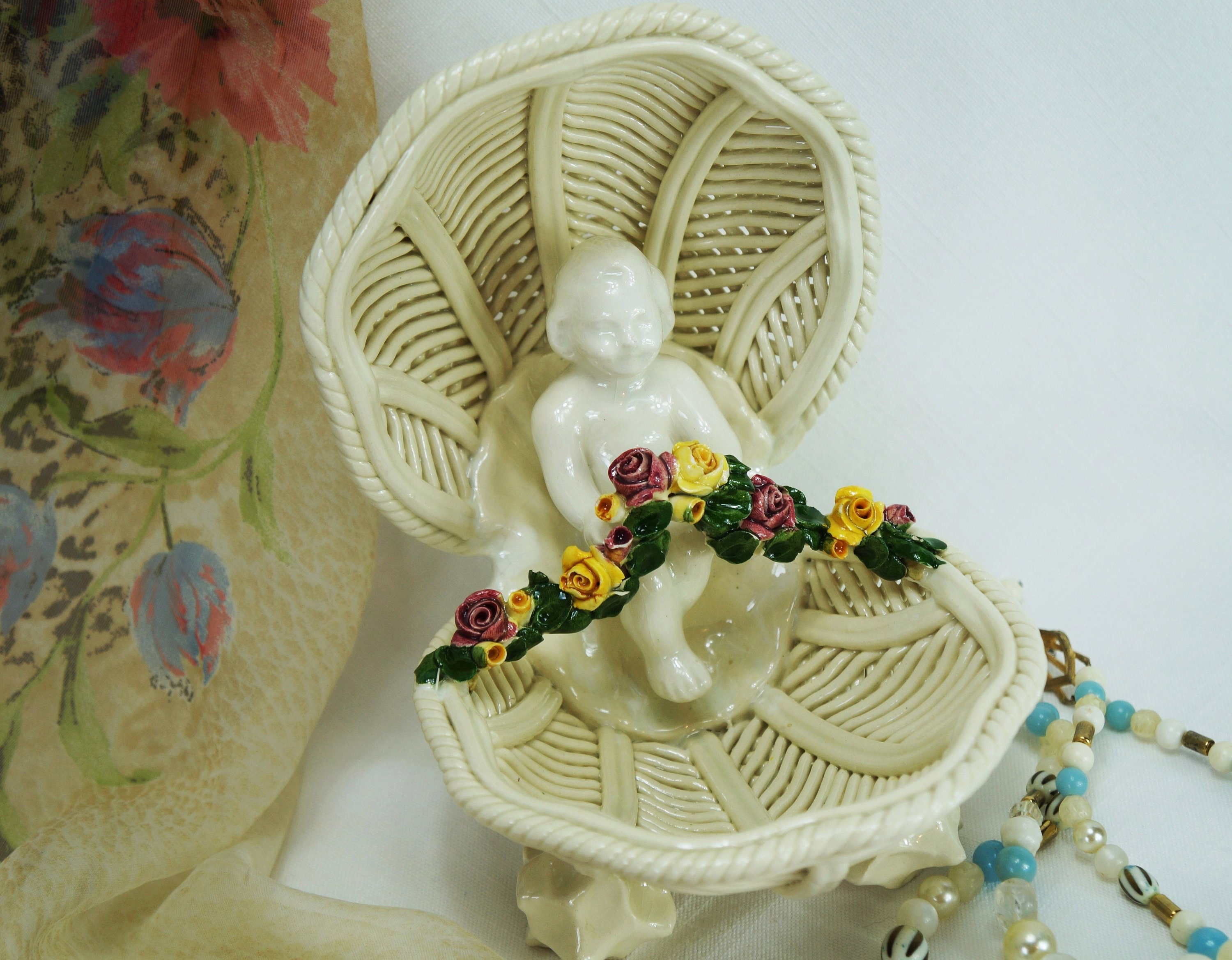 Capodimonte child - Etsy 日本