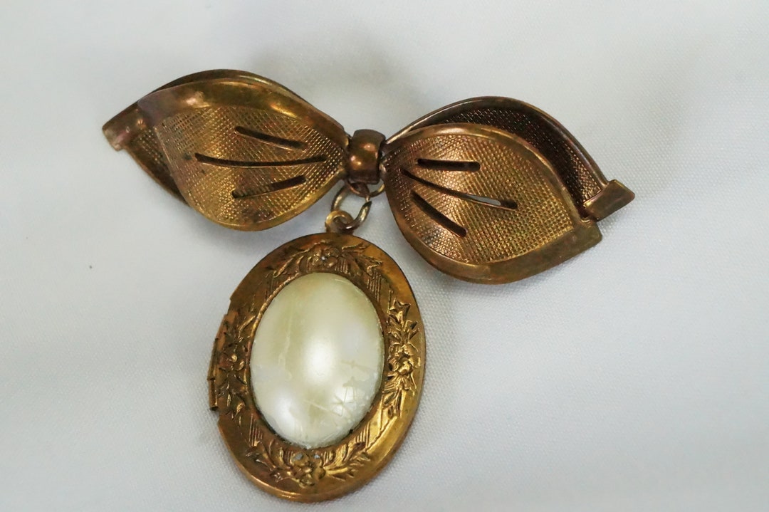 Vintage Locket Brooch/double Bow/faux Pearl/photo Locket/dark Etsy