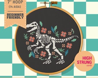 Raptor Skelett Blumen Kreuzstich Muster | Einfacher PDF Download