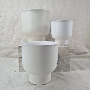 Rustic Cream Ceramic Planter - 3 Sizes!