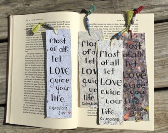 Handmade paper bookmarks || Custom design || Colorful tassel with paper bead