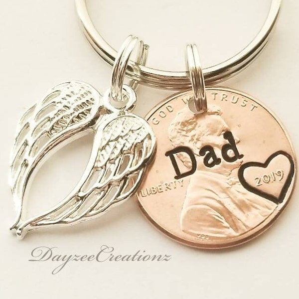 Memorial Keychain, Personalized Penny from Heaven With Name & Angel Wing Charm, Sympathy Gift for Loss of Mom, Dad, Brother, Sister, Grandma