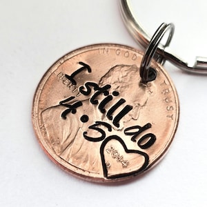 Seven Year Copper Anniversary Gift, I Still Do Penny Keychain, Custom Couples Gift for Him or Her,  7th Anniversary for Husband or Wife