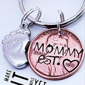 Mother's Day Gift for Mom from Kids, Valentine's Day for Her, New Mom Gift, Mommy to Be Gift, Birthday Gift, Custom Keychain Gift, Daughter