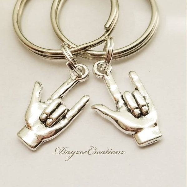 ASL I love you Keychain | Gift for Daughter, Son, Friend, Boyfriend, Girlfriend, Sister, Mom | Custom Gift | Hand Charm | Sign Language Gift